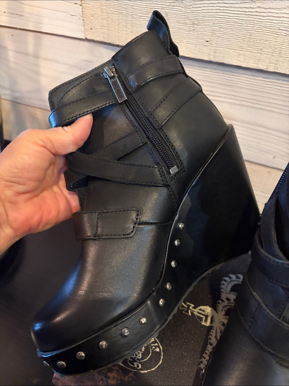 Harley-Davidson Black Leather Wedge Booties with Studded Platform and Buckles - Picture 6 of 8